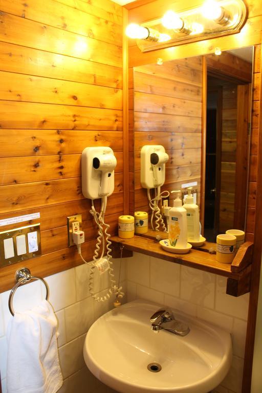 Celtic Haven Hotel Jasper National Park Pokój zdjęcie